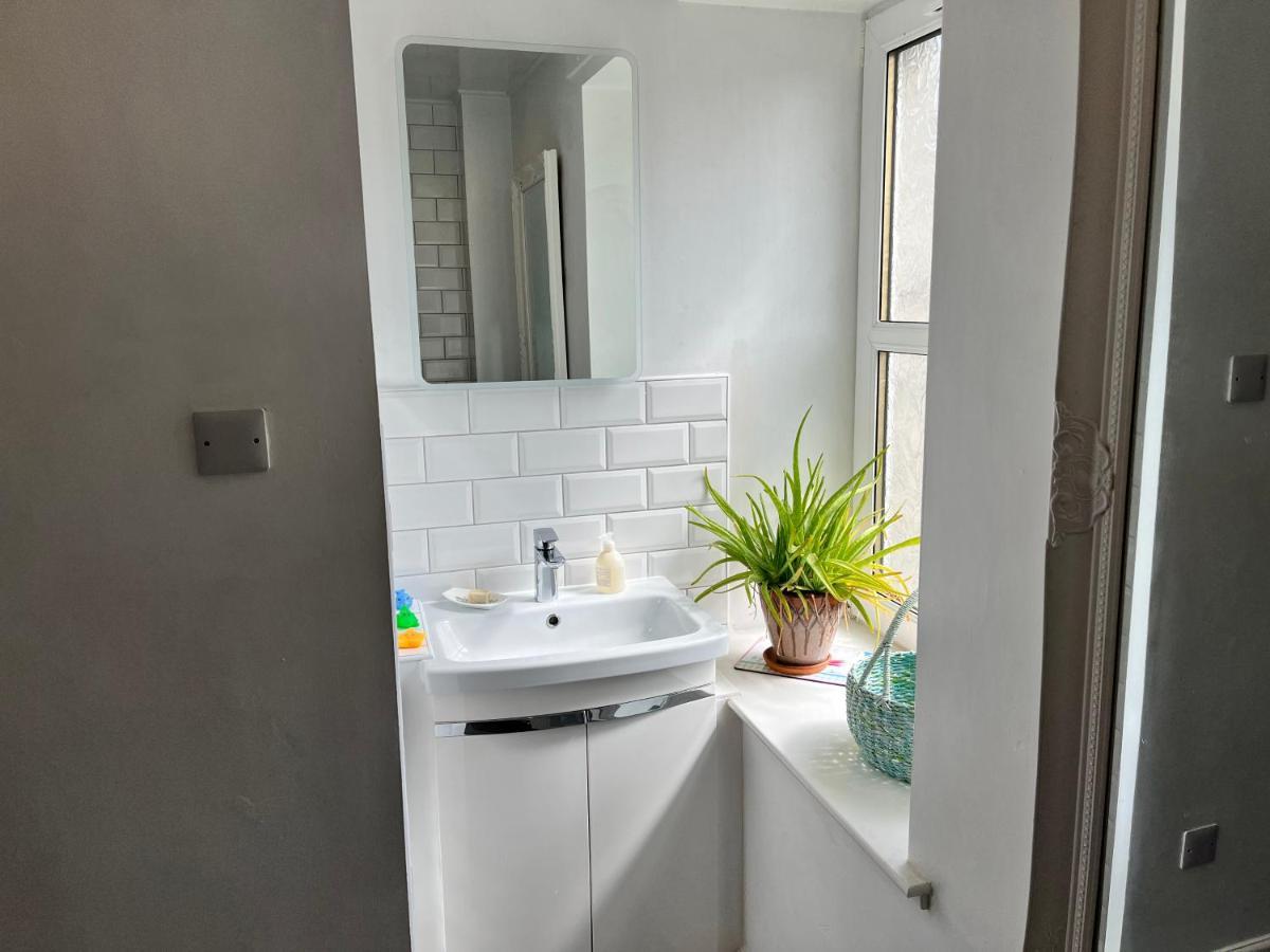 St John'S Town Of Dalry Glentress Apartment 1 Esterno foto